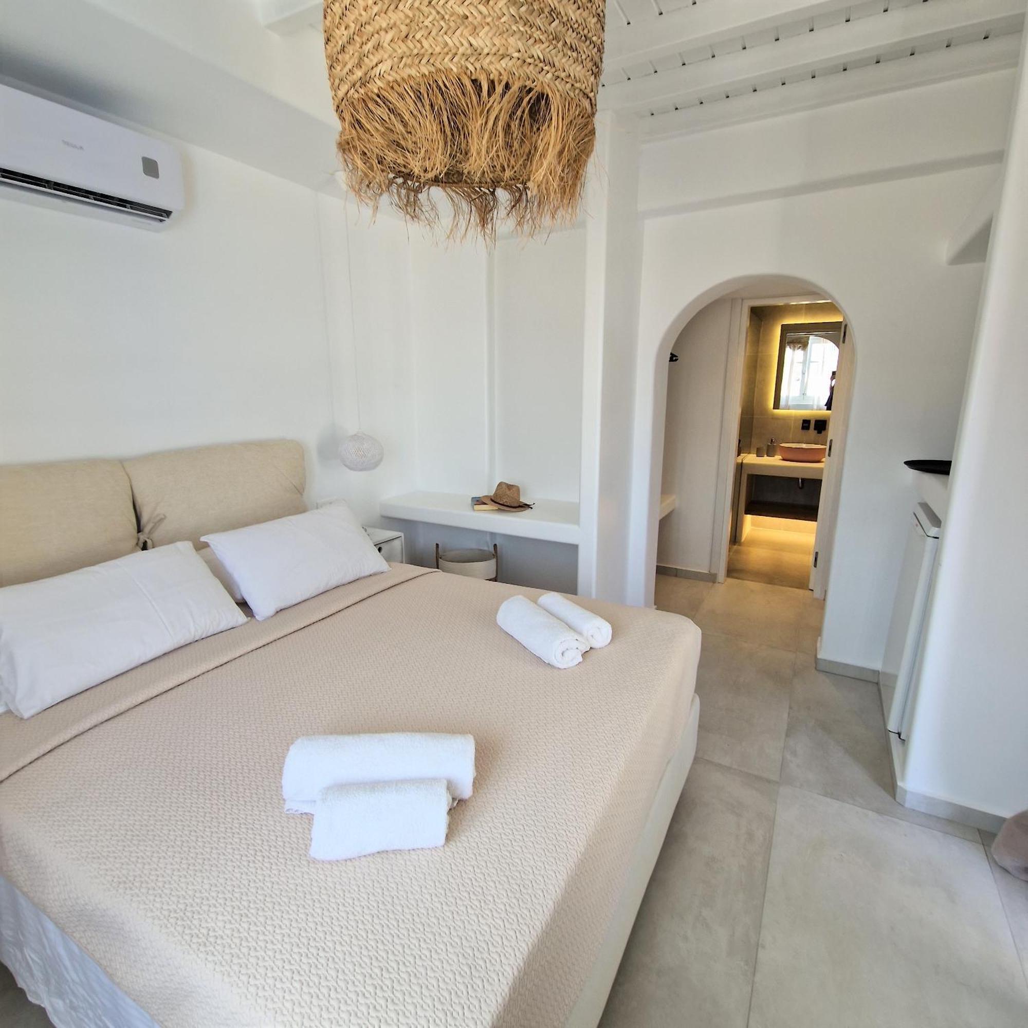 Cordiale Mykonos Apartment ออร์นอส ภายนอก รูปภาพ